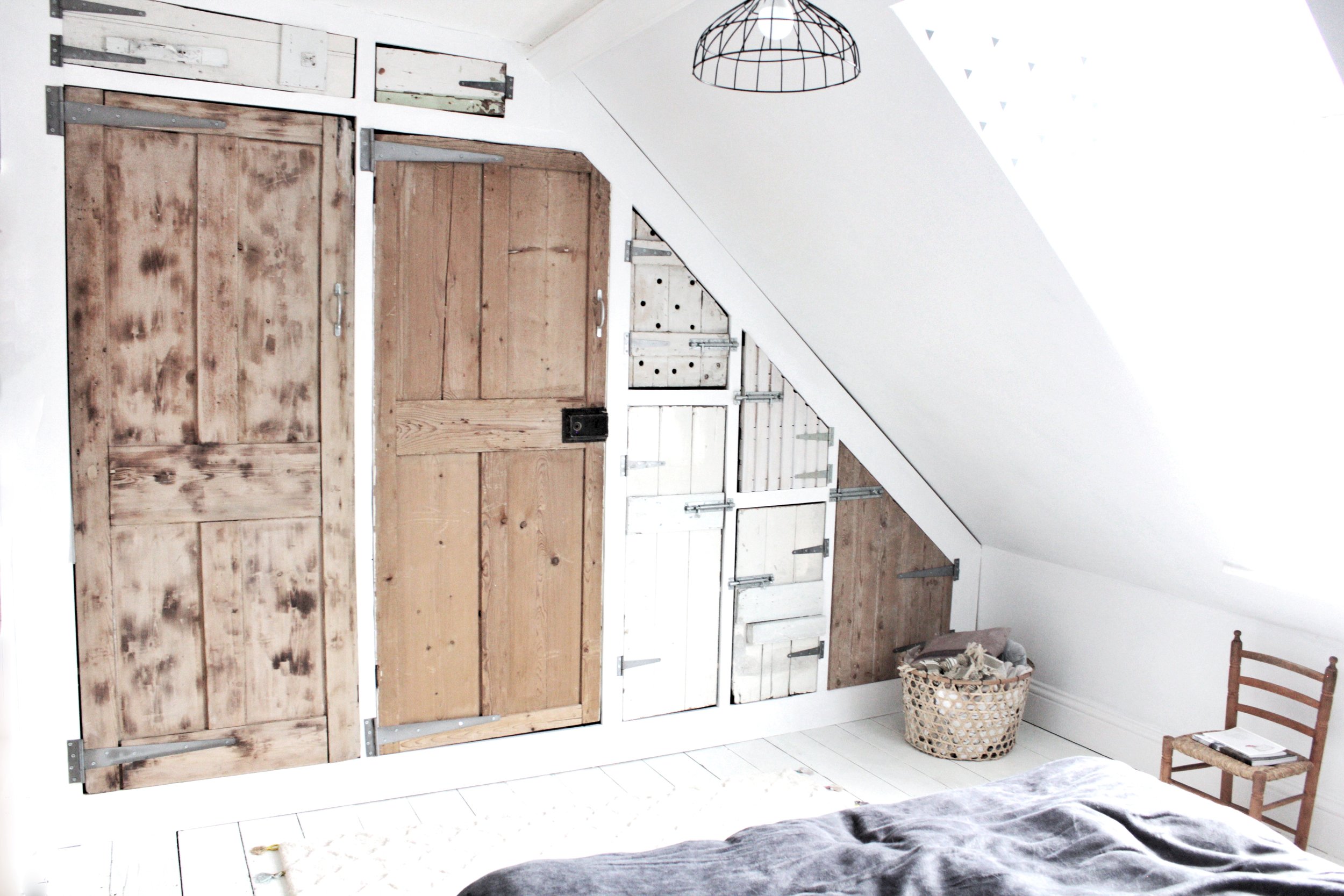 Reclaimed timber wardrobe deals